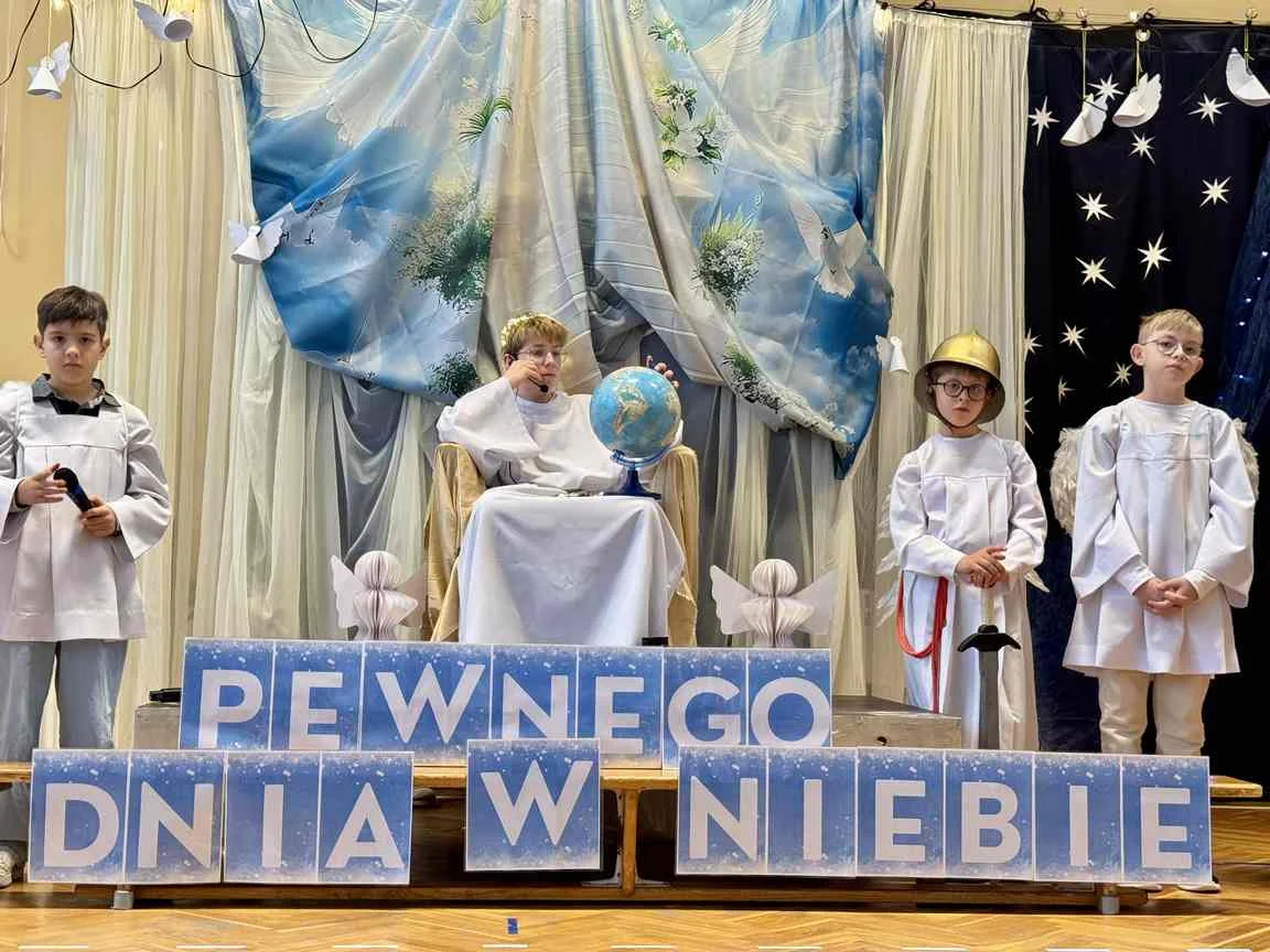 Dziś w naszej szkole odbyły się jasełka pełne ciepła i świątecznej atmosfery