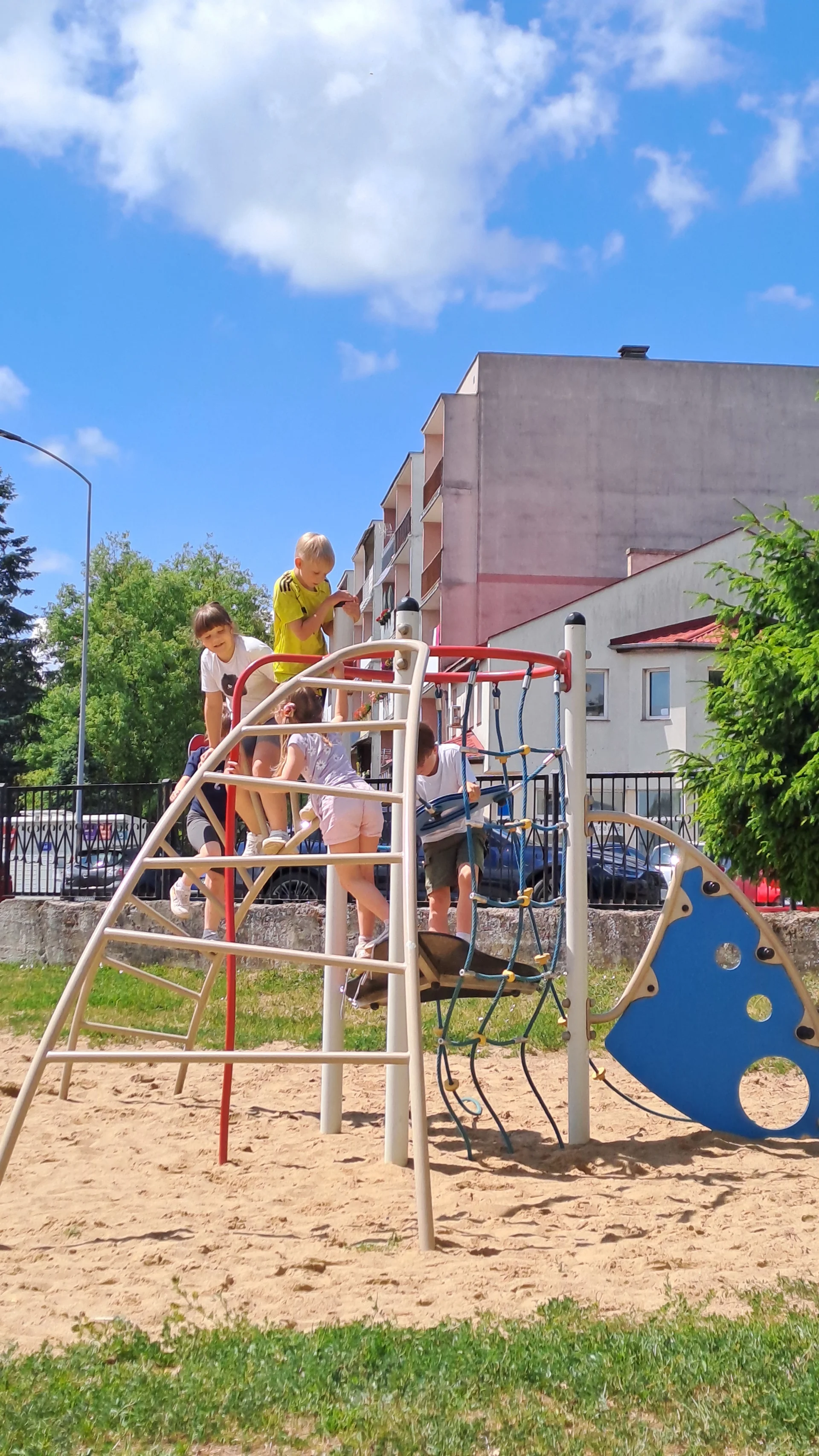 ☀️ Ciepło, słonecznie i radośnie! 😊
